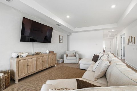 Villa ou maison à vendre à Bradenton, Floride: 3 chambres, 214.98 m2 № 2097781 - photo 12
