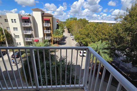 Condominio en venta en Cutler Bay, Florida, 2 dormitorios, 75.16 m2 № 1959749 - foto 11