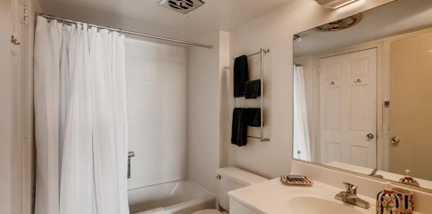 Condominio en Palm Beach, Florida, 2 dormitorios № 1079830