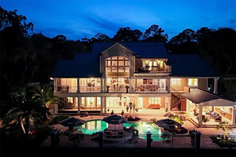 House in Green Cove Springs, Florida 6 bedrooms, 629.88 sq.m. № 1757772 - photo 11