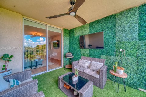 Купить кондоминиум в Майами, Флорида 1 спальня, 71.53м2, № 2263878 - фото 22