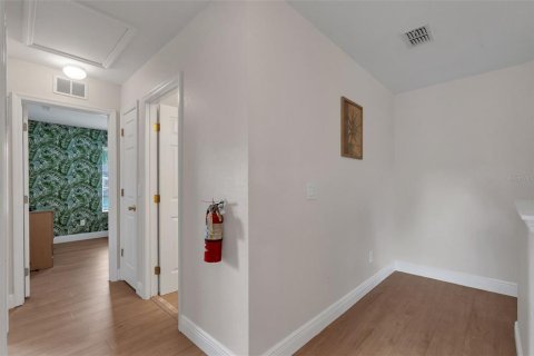 Townhouse in Davenport, Florida 4 bedrooms, 172.43 sq.m. № 2216308 - photo 17