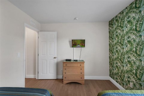 Townhouse in Davenport, Florida 4 bedrooms, 172.43 sq.m. № 2216308 - photo 19