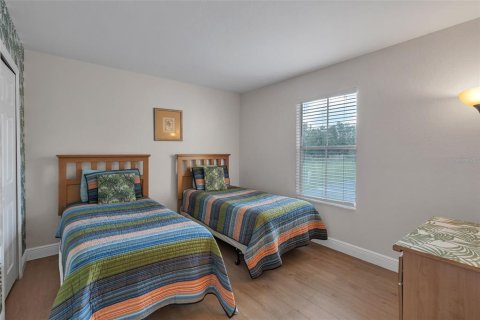 Townhouse in Davenport, Florida 4 bedrooms, 172.43 sq.m. № 2216308 - photo 22