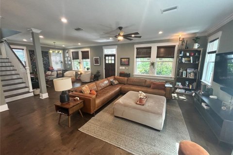 Villa ou maison à louer à Tampa, Floride: 3 chambres, 216.83 m2 № 2117937 - photo 8