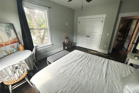 Villa ou maison à louer à Tampa, Floride: 3 chambres, 216.83 m2 № 2117937 - photo 15