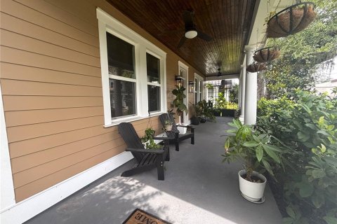 Villa ou maison à louer à Tampa, Floride: 3 chambres, 216.83 m2 № 2117937 - photo 3