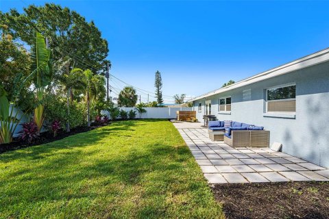 Casa en venta en Saint Petersburg, Florida, 3 dormitorios, 158.31 m2 № 1757337 - foto 19