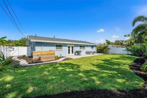 Casa en venta en Saint Petersburg, Florida, 3 dormitorios, 158.31 m2 № 1757337 - foto 20