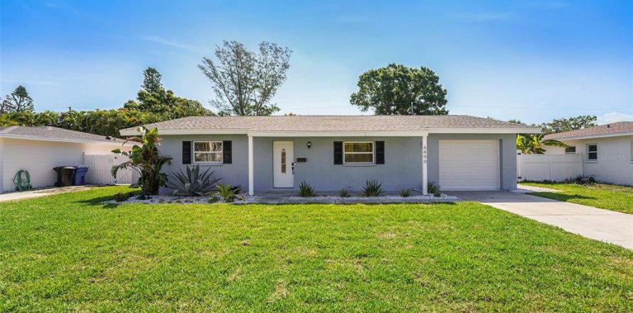 Casa en Saint Petersburg, Florida 3 dormitorios, 158.31 m2 № 1757337