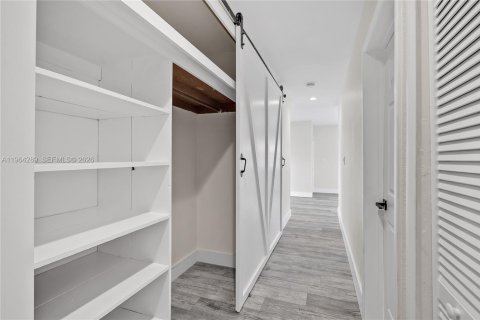 Villa ou maison à vendre à Miami, Floride: 3 chambres, 143.91 m2 № 2026187 - photo 14