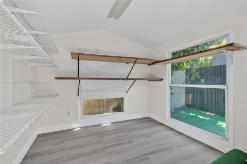 Villa ou maison à vendre à Miami, Floride: 3 chambres, 143.91 m2 № 2026187 - photo 22