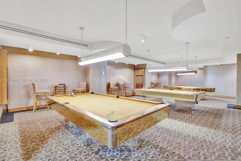 Condo in Aventura, Florida, 1 bedroom  № 2042133 - photo 12