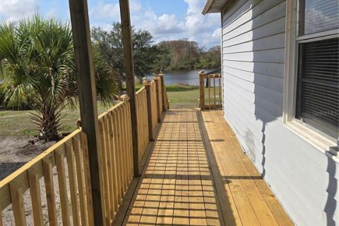House in Okeechobee, Florida 3 bedrooms, 166.48 sq.m. № 1509339 - photo 9