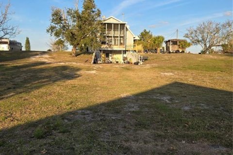 House in Okeechobee, Florida 3 bedrooms, 166.48 sq.m. № 1509339 - photo 7