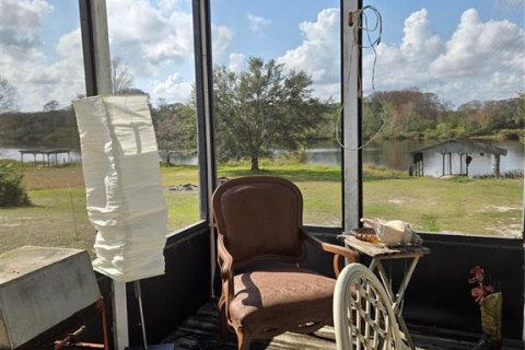 House in Okeechobee, Florida 3 bedrooms, 166.48 sq.m. № 1509339 - photo 12