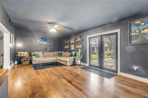 House in Edgewater, Florida 4 bedrooms, 196.4 sq.m. № 2418811 - photo 27