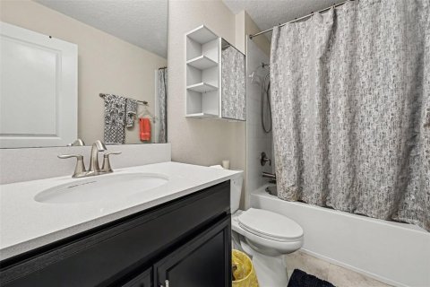 Villa ou maison à vendre à Davenport, Floride: 6 chambres, 356.09 m2 № 2434490 - photo 27