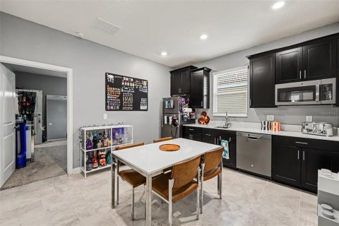 Villa ou maison à vendre à Davenport, Floride: 6 chambres, 356.09 m2 № 2434490 - photo 7