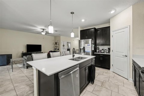 Villa ou maison à vendre à Davenport, Floride: 6 chambres, 356.09 m2 № 2434490 - photo 23