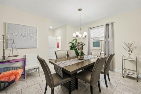 Villa ou maison à vendre à Davenport, Floride: 6 chambres, 356.09 m2 № 2434490 - photo 5