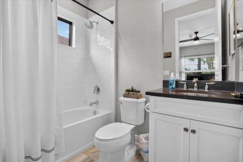 Casa en venta en Nokomis, Florida, 4 dormitorios, 192.12 m2 № 2383448 - foto 26