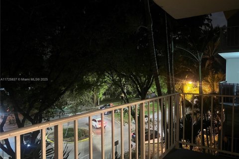 Copropriété à vendre à North Miami, Floride: 1 chambre, 62.52 m2 № 1961911 - photo 15