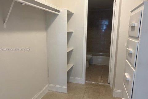 Copropriété à vendre à North Miami, Floride: 1 chambre, 62.52 m2 № 1961911 - photo 22