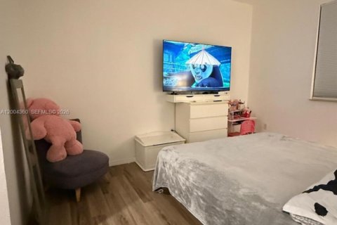 Condo in Doral, Florida, 3 bedrooms  № 2068462 - photo 29