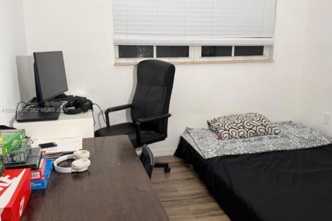 Condo in Doral, Florida, 3 bedrooms  № 2068462 - photo 24