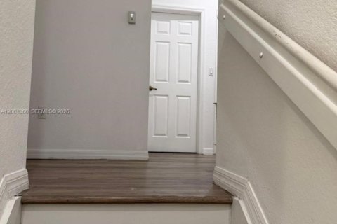 Condo in Doral, Florida, 3 bedrooms  № 2068462 - photo 12