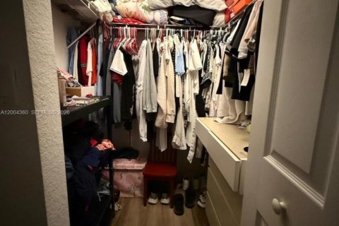 Condo in Doral, Florida, 3 bedrooms  № 2068462 - photo 18