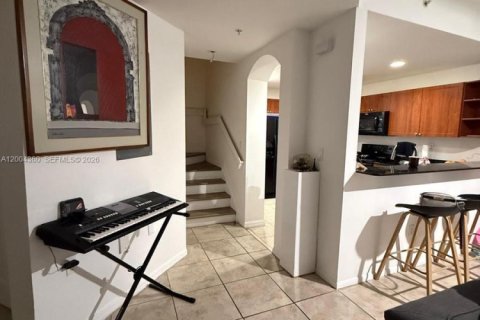 Condo in Doral, Florida, 3 bedrooms  № 2068462 - photo 9