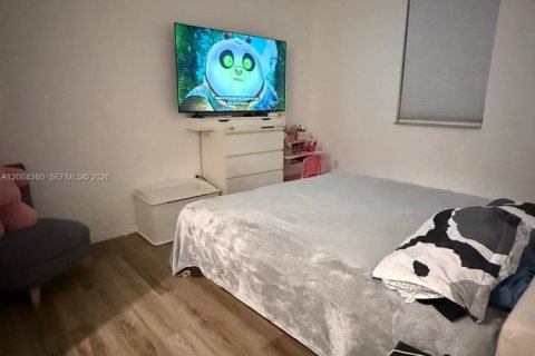 Condo in Doral, Florida, 3 bedrooms  № 2068462 - photo 27