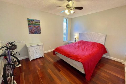 Купить кондоминиум в Маргит, Флорида 2 спальни, 91.97м2, № 1982180 - фото 27