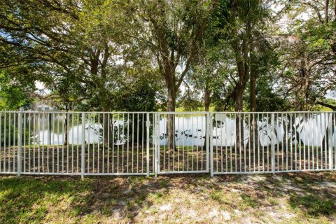 Villa ou maison à vendre à Pembroke Pines, Floride: 3 chambres, 121.52 m2 № 1951107 - photo 21