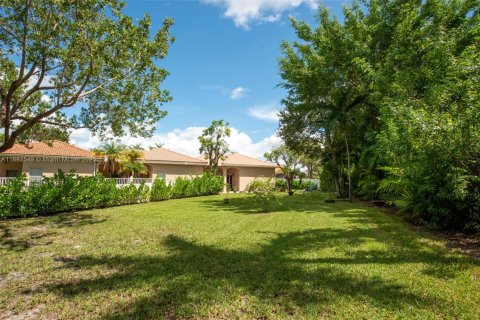 Villa ou maison à vendre à Pembroke Pines, Floride: 3 chambres, 121.52 m2 № 1951107 - photo 20