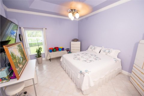 Villa ou maison à vendre à Pembroke Pines, Floride: 3 chambres, 121.52 m2 № 1951107 - photo 6