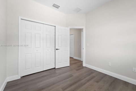 House in Tamarac, Florida 4 bedrooms, 172.98 sq.m. № 2185809 - photo 26