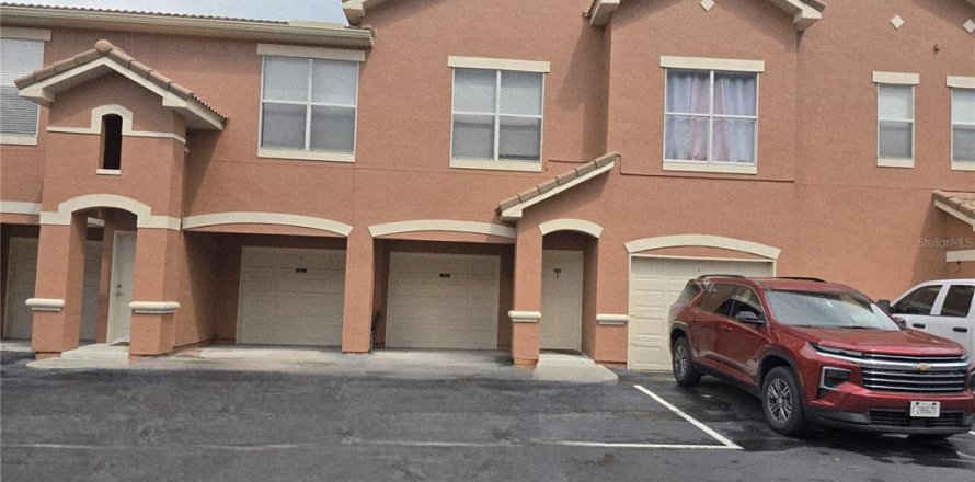 Condominio en Orlando, Florida, 1 dormitorio № 1833326