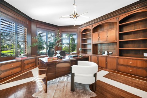 Купить виллу или дом в Уэстон, Флорида 5 спален, 728.45м2, № 2049198 - фото 28