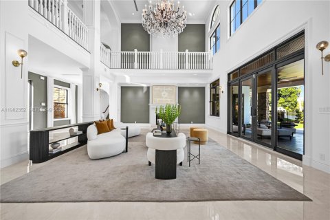 Купить виллу или дом в Уэстон, Флорида 5 спален, 728.45м2, № 2049198 - фото 18
