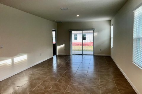 Villa ou maison à louer à Saint Cloud, Floride: 3 chambres, 150.5 m2 № 2094796 - photo 8