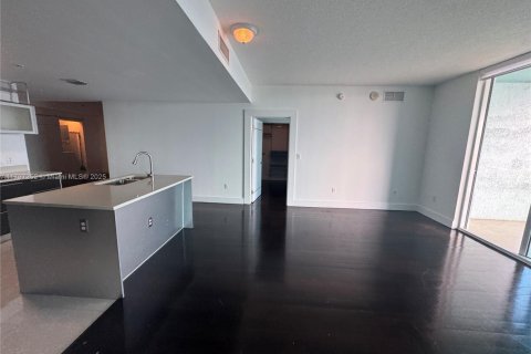 Condominio en venta en Miami, Florida, 2 dormitorios, 128.3 m2 № 1942540 - foto 23