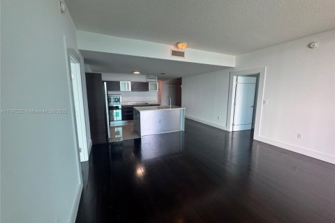 Condominio en venta en Miami, Florida, 2 dormitorios, 128.3 m2 № 1942540 - foto 19