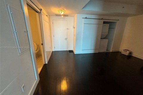 Condominio en venta en Miami, Florida, 2 dormitorios, 128.3 m2 № 1942540 - foto 24