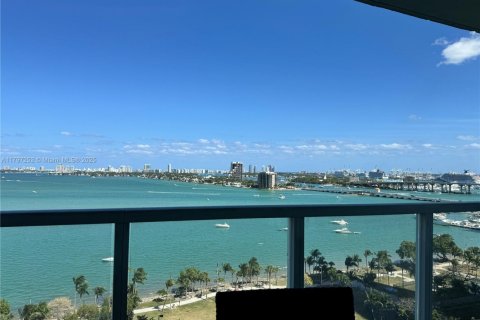 Condominio en venta en Miami, Florida, 2 dormitorios, 128.3 m2 № 1942540 - foto 8