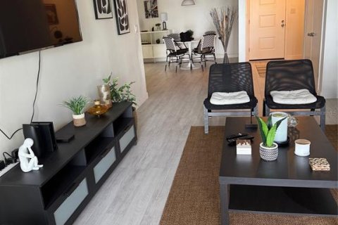 Condo in Orlando, Florida, 2 bedrooms  № 2206235 - photo 6
