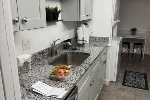 Condo in Orlando, Florida, 2 bedrooms  № 2206235 - photo 20