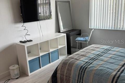 Condo in Orlando, Florida, 2 bedrooms  № 2206235 - photo 12